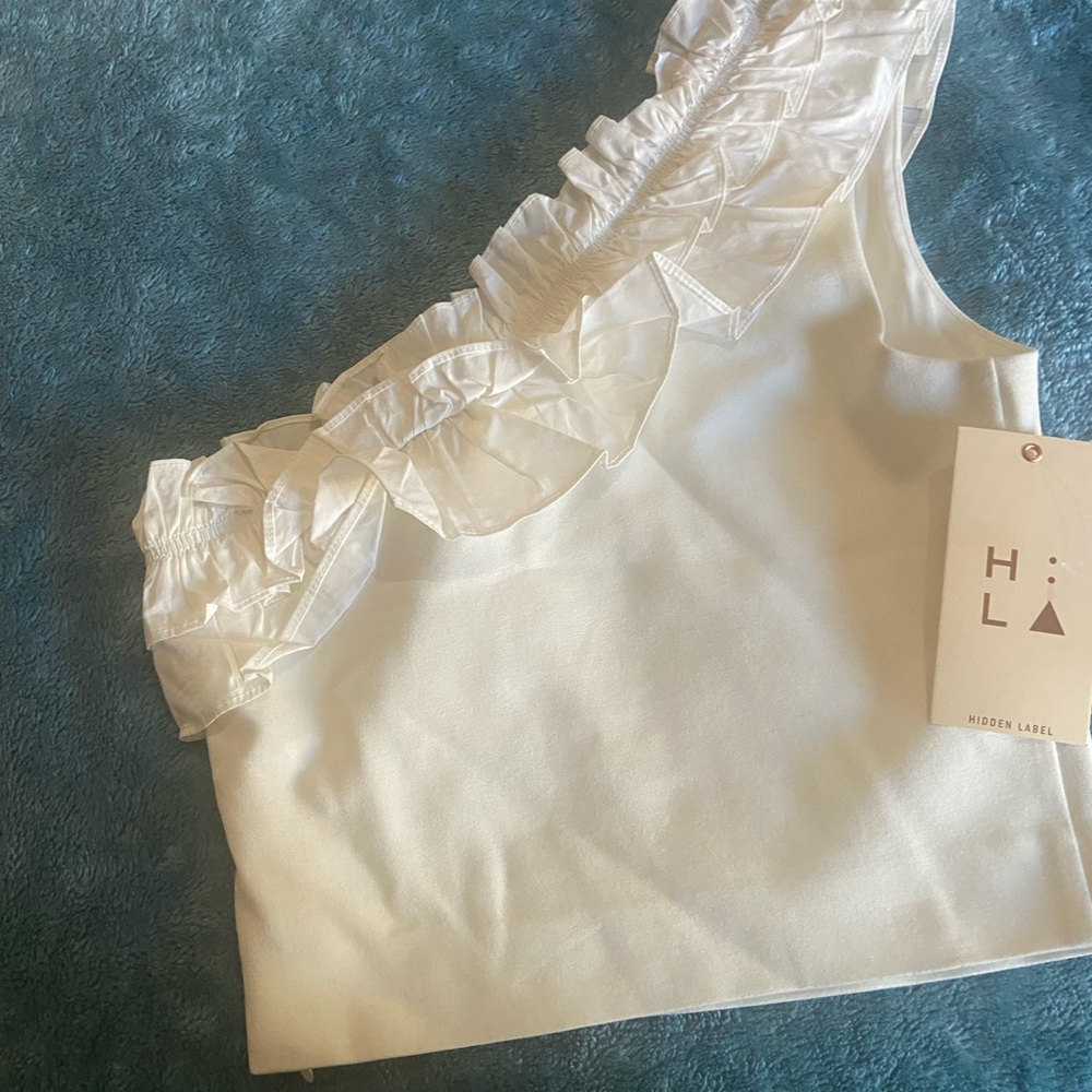 Elegant White Ruffled Blouse by